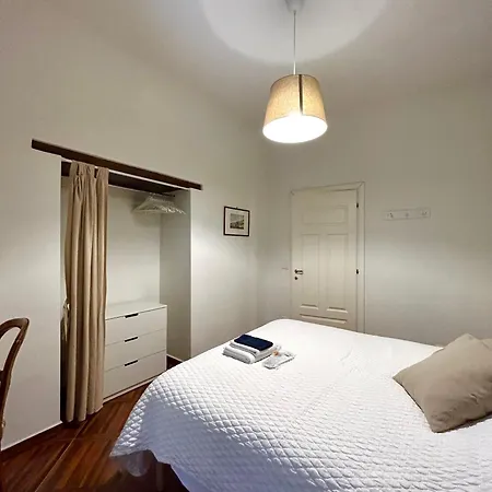 Apartment Trinita Degli Spagnoli House Naples
